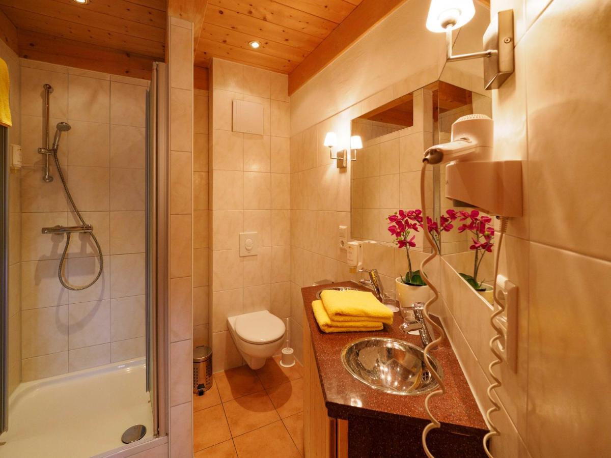Holiday Apartements By Hotel Gruener Baum Feldberg Feldberg  Buitenkant foto